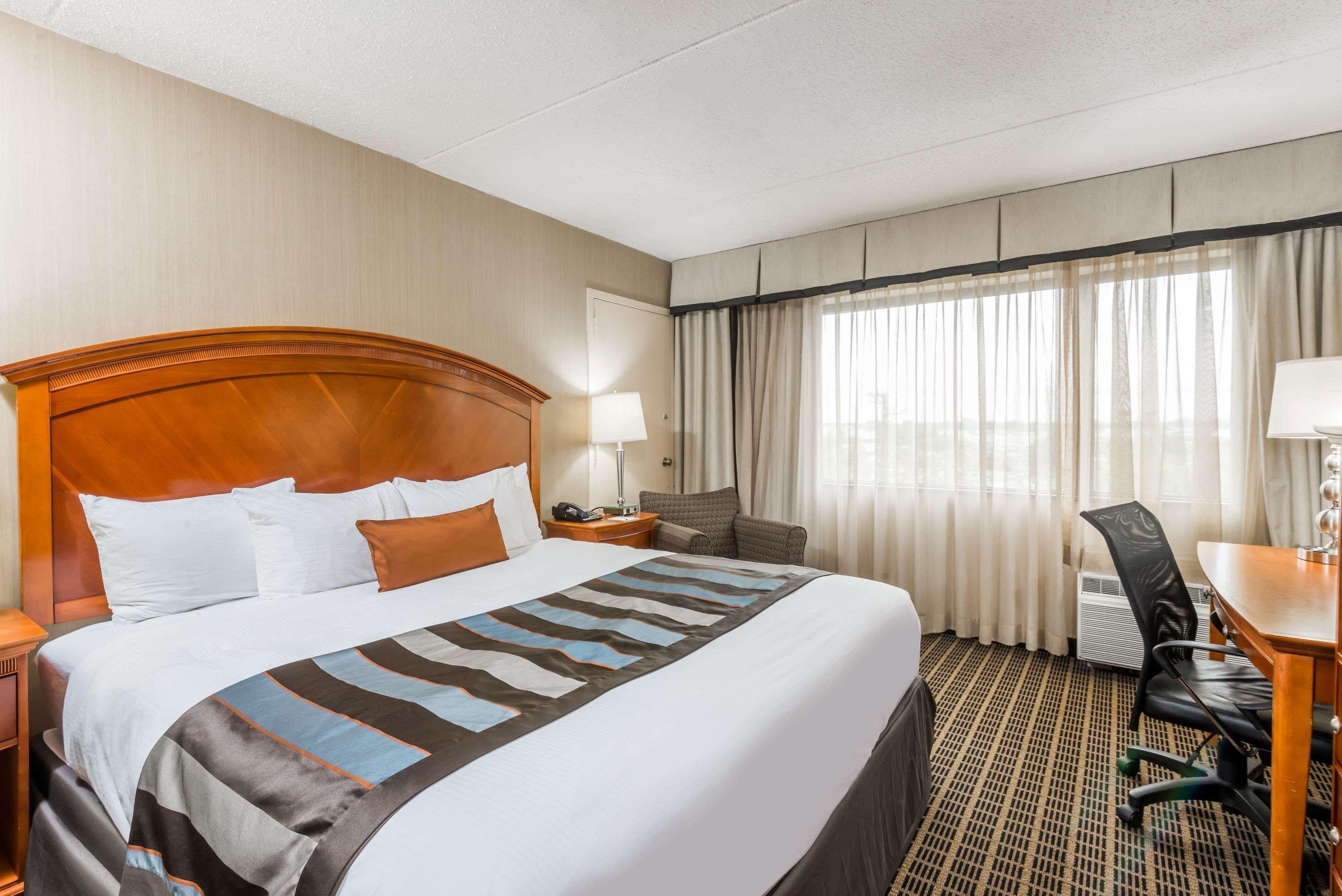 Hotel Wingate By Wyndham Springfield Extérieur photo